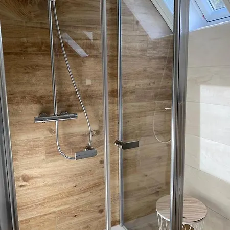 Sea Office - Modernes Mit Tollem Seeblick * Kirchheim (Hessen)