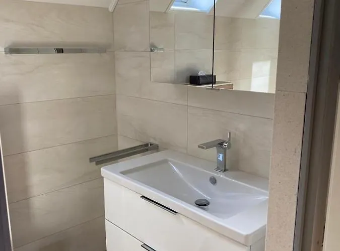 Dom wakacyjny Sea Office - Modernes Mit Tollem Seeblick